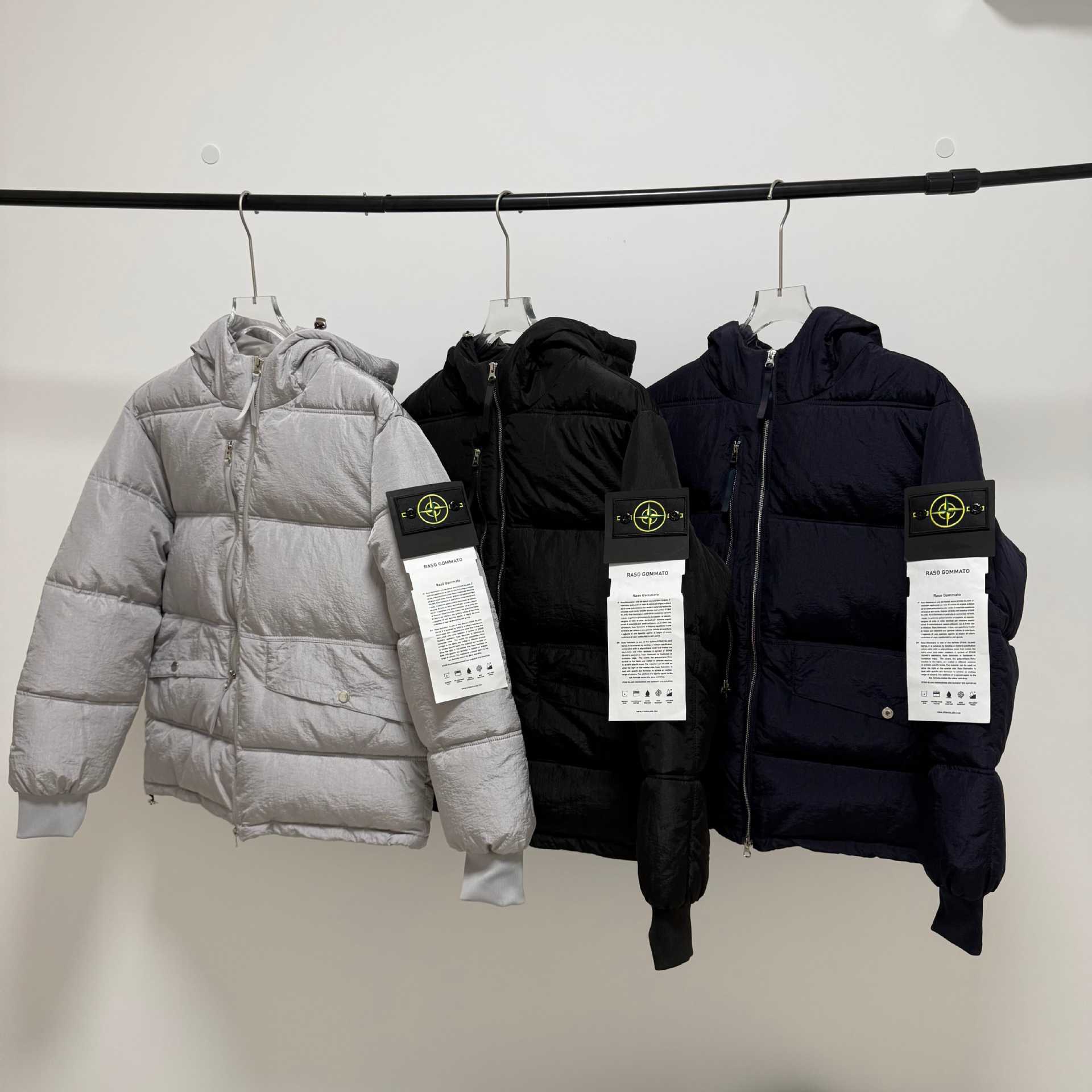 STONE Cross-Border Stone Compass Sleeveless Hooded Jacket with Horizontal Quilting, Thickened Padded Jacket, Italian Functional Workwear