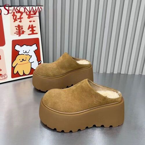 In autumn, mango head wears Western-style wedge heel non-slip platform shoes, retro height-increasing small head toe slippers