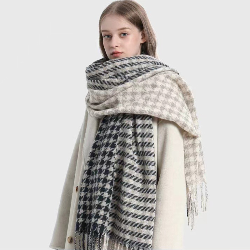 千鸟格子ins围巾女秋冬季2024新款韩版百搭学生披肩保暖围脖男潮