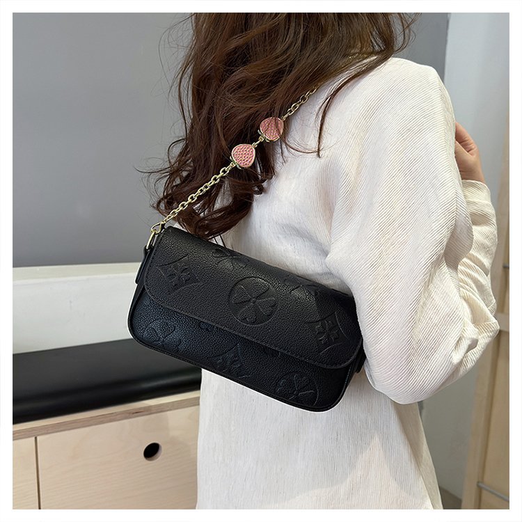 Borsa a tracolla quadrata retrò vintage da donna, nuovo stile estate 2024, fresca e dolce, con tracolla singola a catena._voghion.com