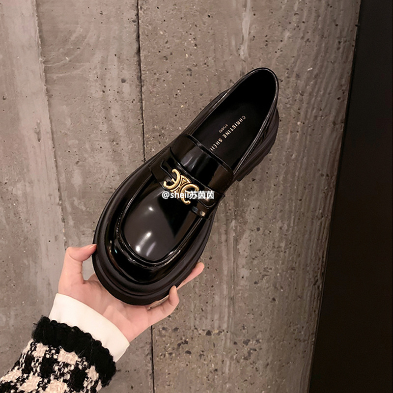 2023 primavera nuevos mocasines de cuero genuino plataforma de punta redonda slip-on mocasines de las mujeres zapatos de cuero hebilla de metal zapatos de una sola capa