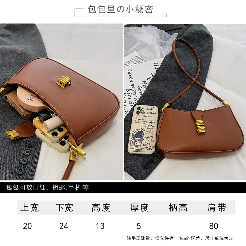 Korean Retro Bag New Messenger Bag Shoulder Underarm Bag Urban Simple Small Square Bag Mobile Phone Bag display picture 22