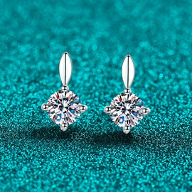 戒指;耳钉;项链