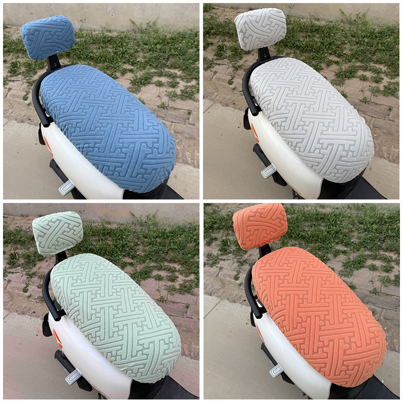 Electric vehicle and motorcycle seat cushion, universal for electric scooters and motorcycles, with added fleece and thickness, sun-proof, suitable for all seasons, new trendy model