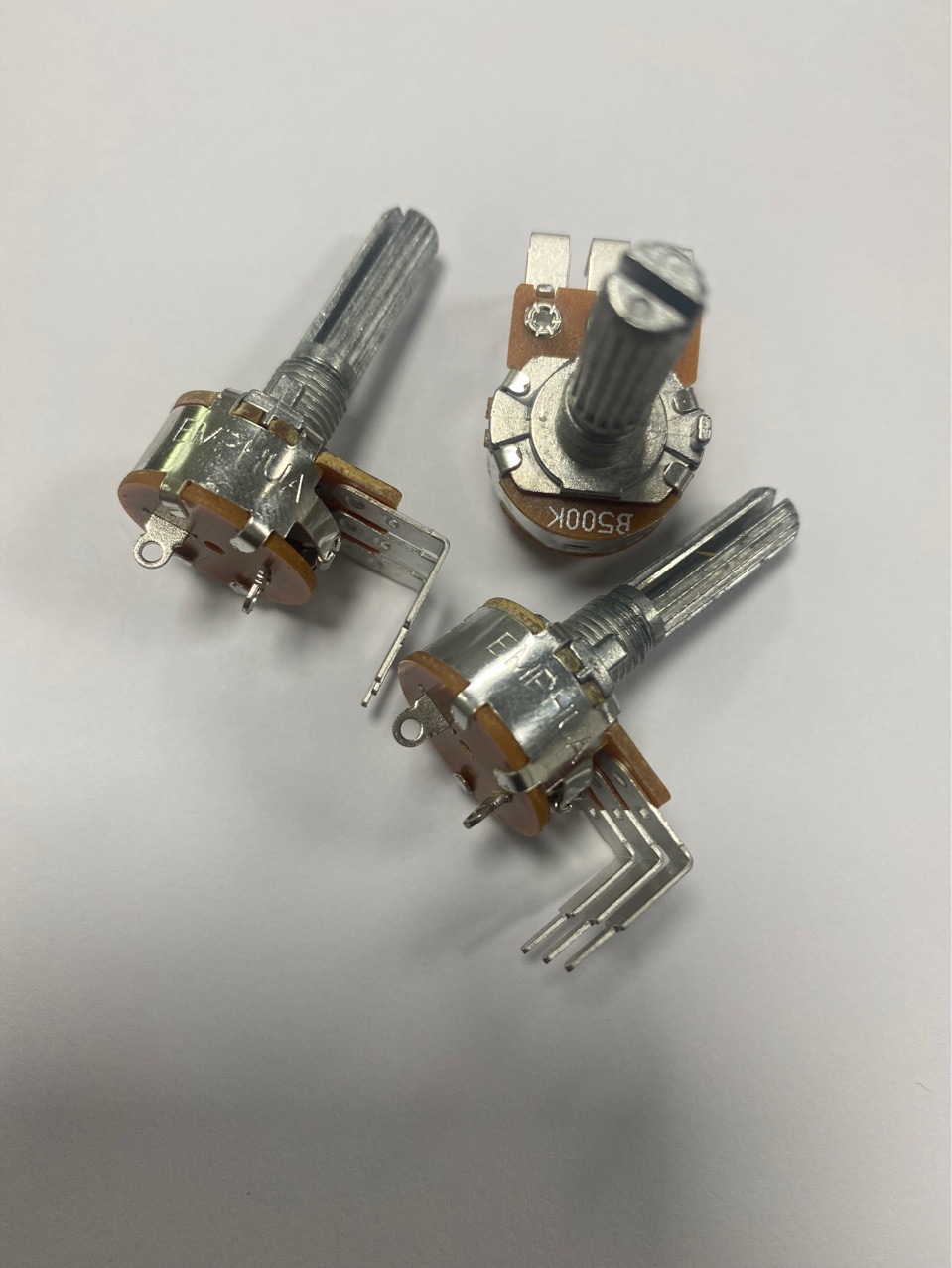 厂家供应调温调光调色调速器小家电控制板用带开关电位器