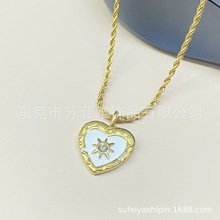 跨境欧美INS法式复古麻花链心形钛钢项链桃心锆石爱心吊坠轻奢感