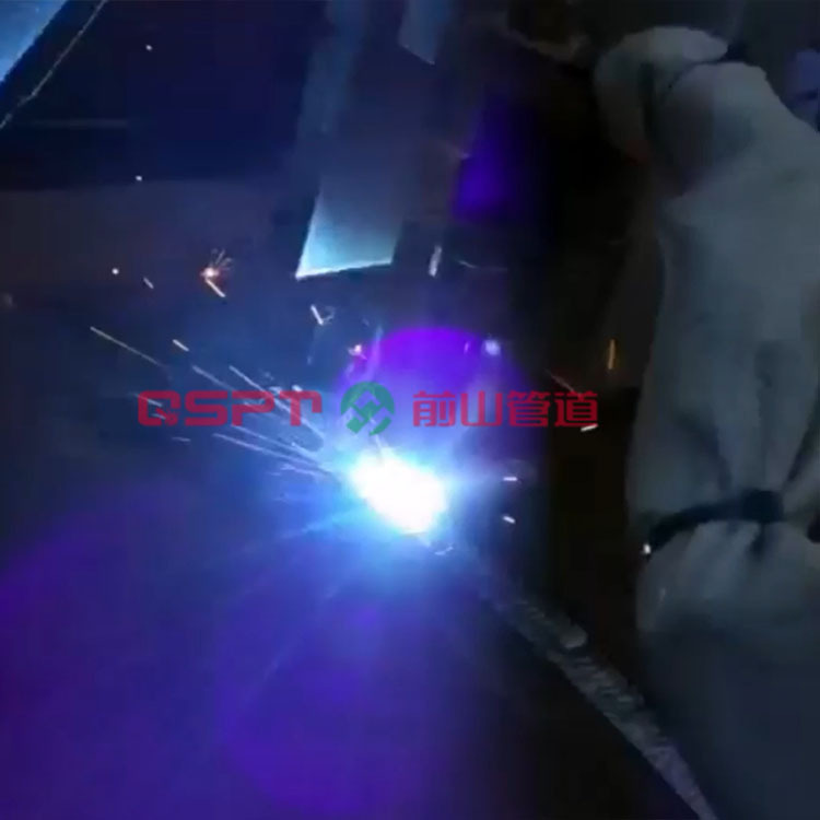 厂家供应  管道全位置自动焊机  磁吸爬行 无需轨道