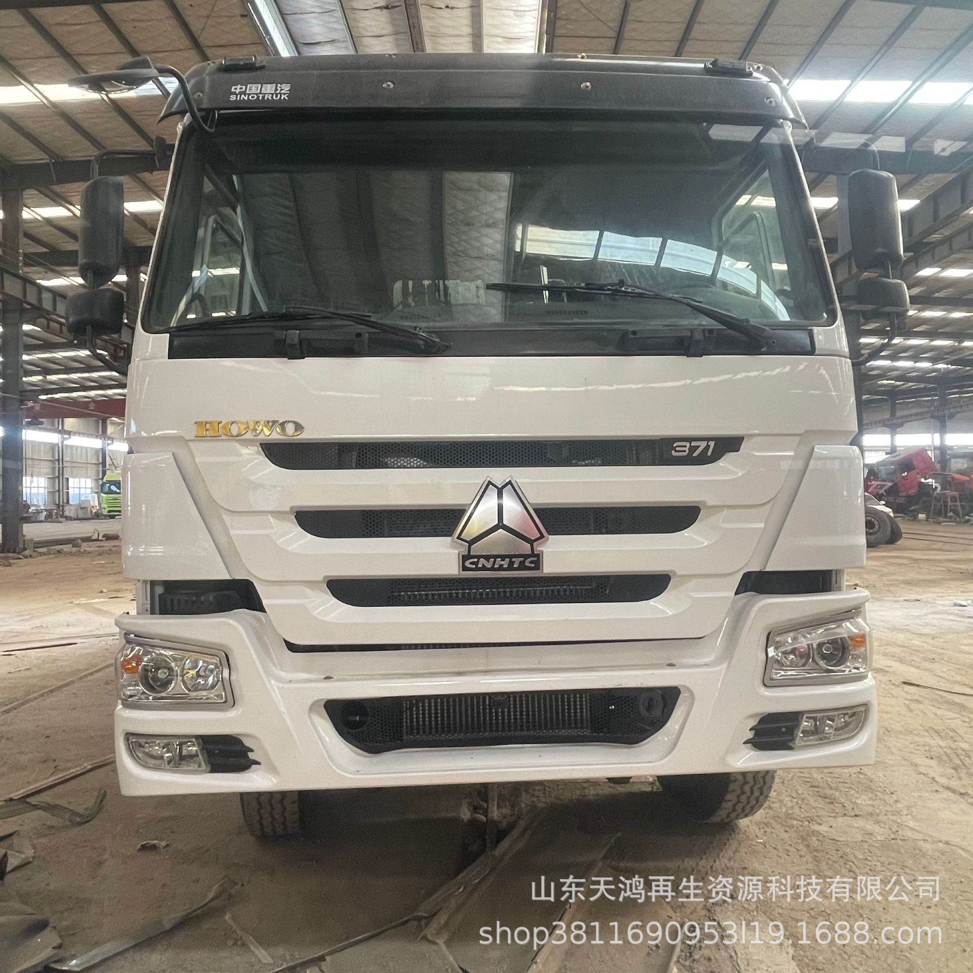 Factory direct sales of African HOWO heavy-duty 6x4 trucks and dump trucks, sourced from the manufacturer for export
