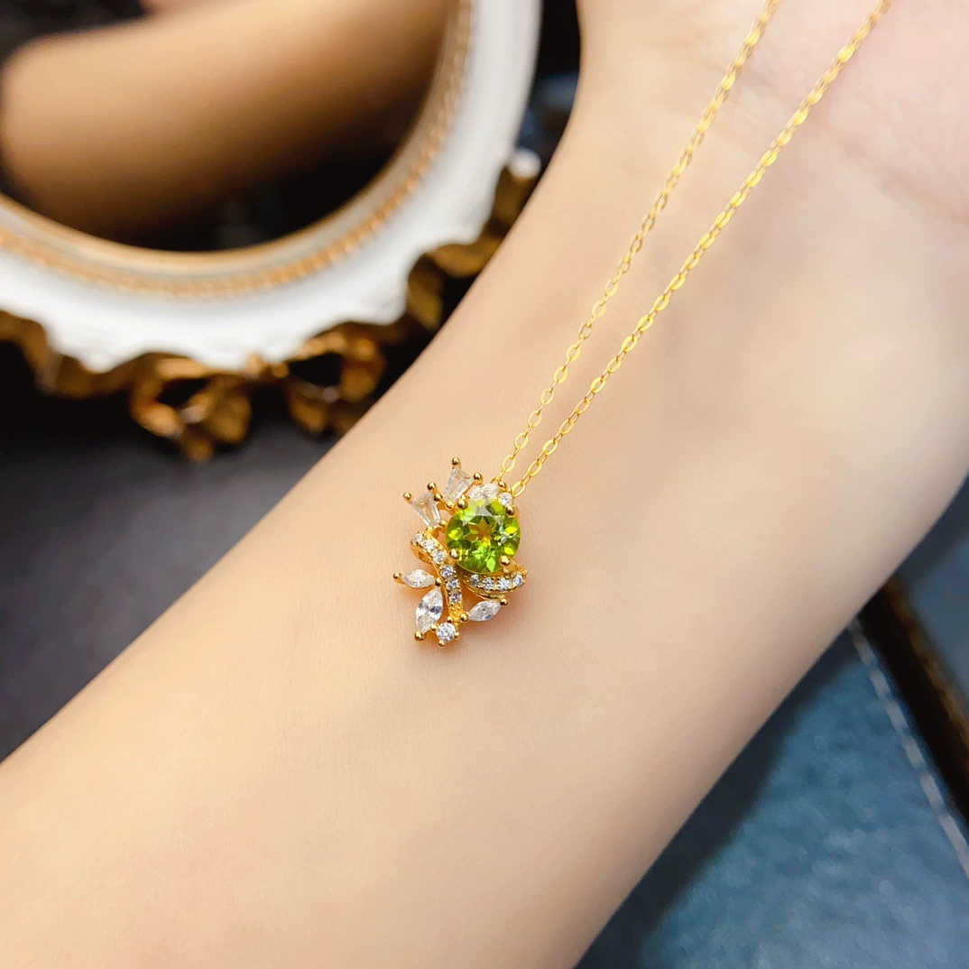 Новый натуральный оливин подвеска S925 Серебряный инкрустированный основной камень 6*6 мм