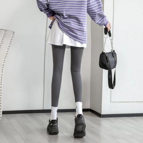Women's Autumn/Winter Hoodie Base Layer with Skirt, Overlapping Hem to Cover Bottoms, Versatile Short Skirt for Wholesale