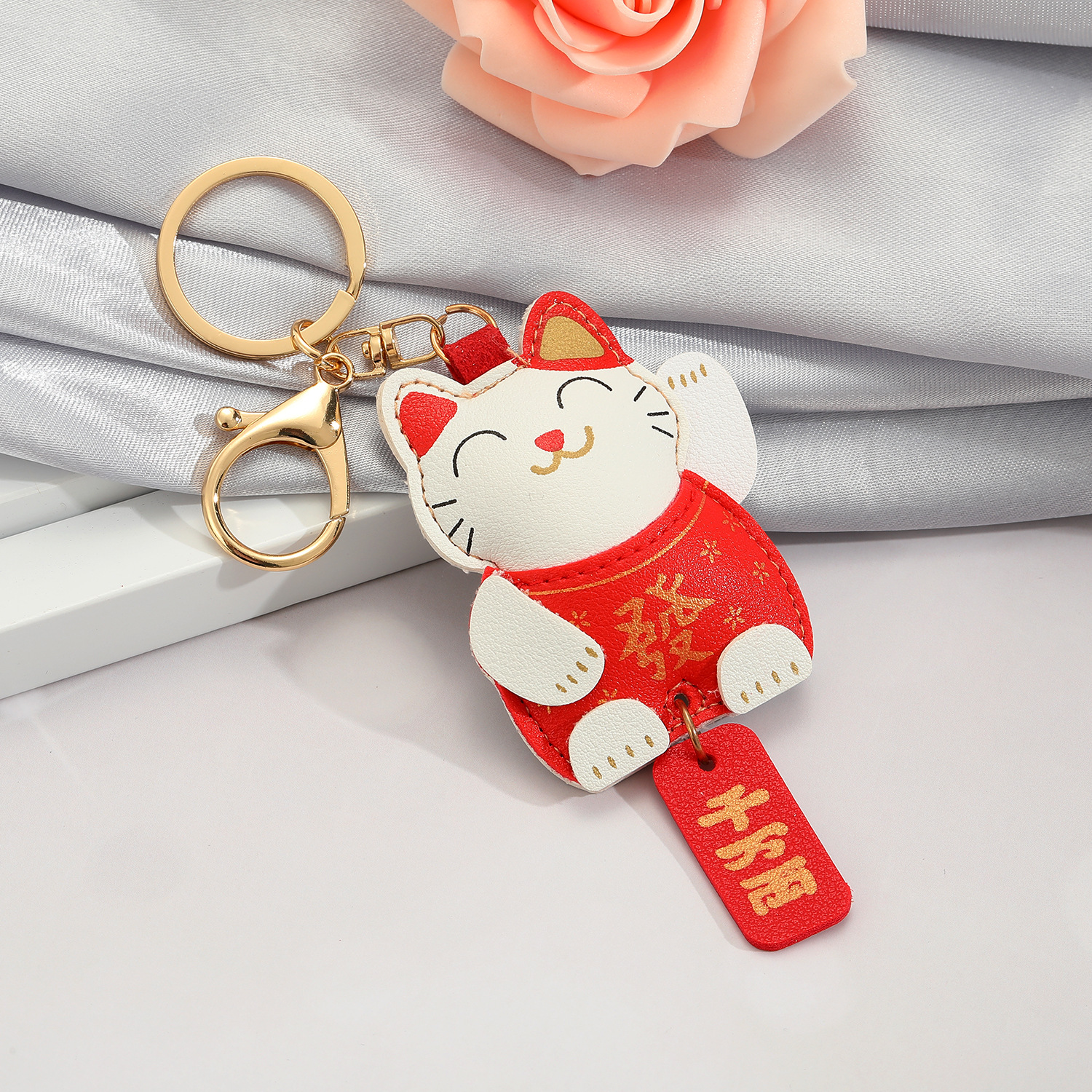 Wholesale Cute Lucky Cat Pendant Keychain Nihaojewelry display picture 3