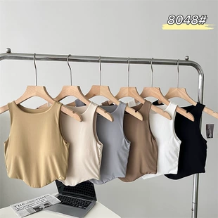 Прядочно шёлковый топ с чашками, топ без рукавов, underwear как верхняя одежда, топ-бюстье без рукавов, топ-бюстгальтер, жилет, красивая спина