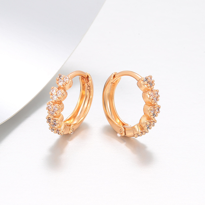 Xuping retro amor ruso orejeras de aleación de cobre chapado 18k nicho geométrico orejeras redondas personalizadas