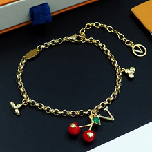 �W���¿��H��V��ĸ���~�����p����������CŮʿ����tɫ�������