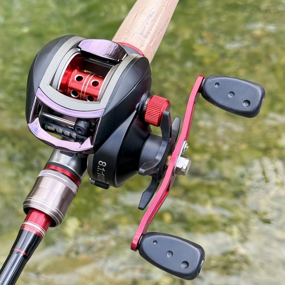 Botella de goteo de agua línea anti-fritura larga lanzamiento de botella de goteo de agua para golpear microorganismos negros camino de botella de pesca botella de pesca carrete de pesca transfronteriza