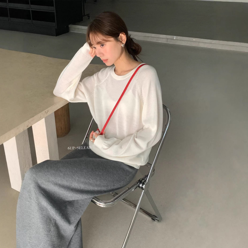 6up Early Spring Korean Style Lazy Backless Sweater for Women 2026 Guangzhou 13 Line New Minimalist Versatile 60203 6up Early Spring Korean Style Lazy Backless Sweater for Women 2026 Guangzhou 13 Line New Minimalist Versatile 60203