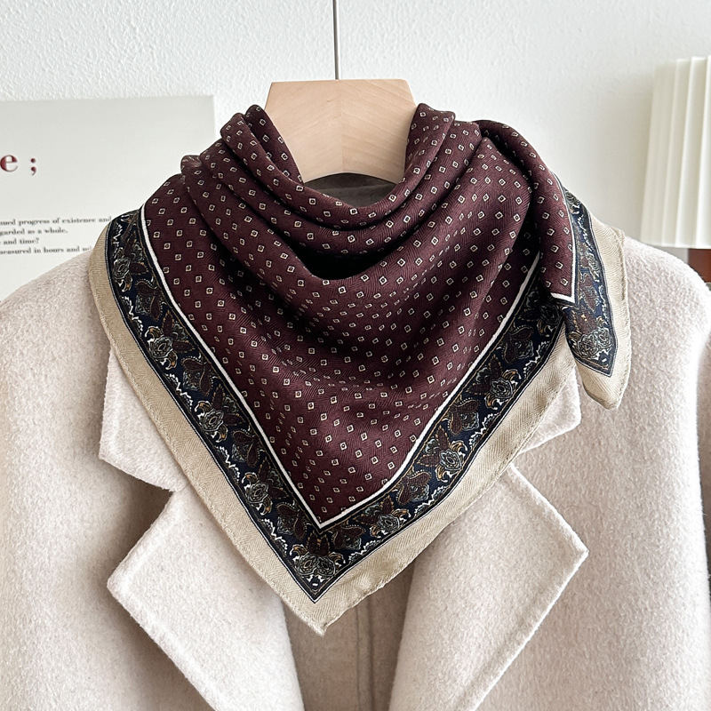 보석 캐슈 플라워-버건디