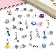 ��ͨ���������������ѩ����Ԫ�ش������DIY�˼���朵����Ʒ