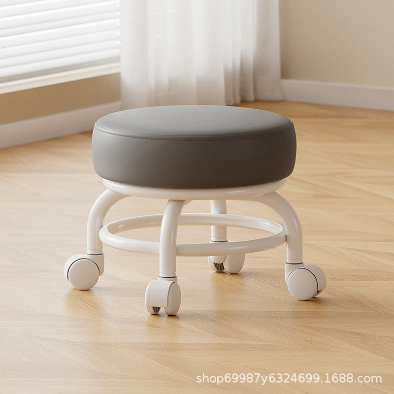 Rueda universal taburete pequeño polea doméstica taburete redondo para cambiar zapatos limpiador taburete bajo con artefactos mágicos para niños pequeños taburetes silenciosos
