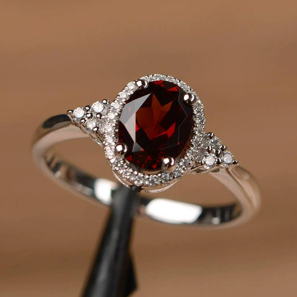 Red (R028)