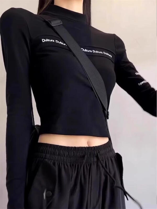 American Sweet and Cool Sexy Style T-Shirt for Women 2025 Autumn and Winter Sports Long-Sleeved T-Shirt Slim Short Right Shoulder Stand Collar Top
