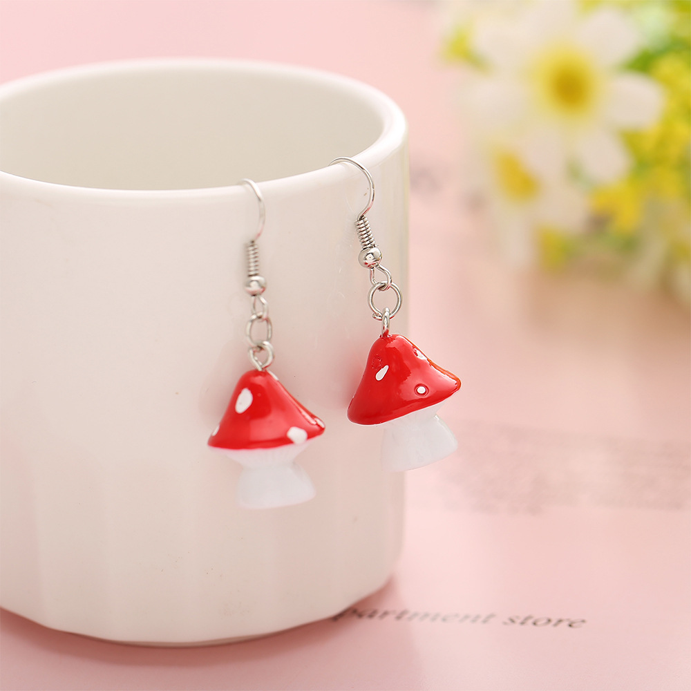 New Creative Simple Fashion Style  Pastoral Mushroom Earrings display picture 3