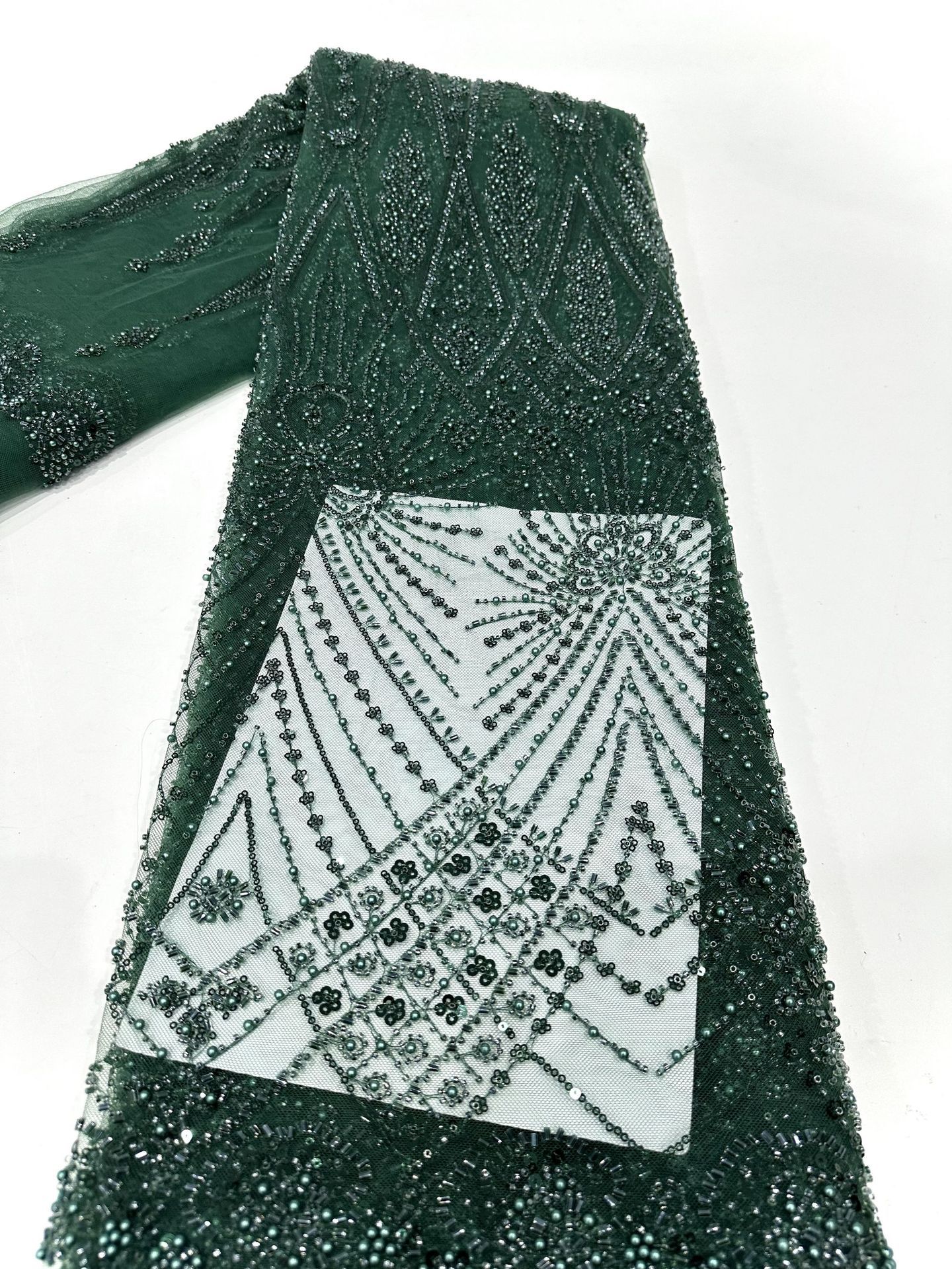 Tubo de perlas bordado por computadora bordado de lujo vestido de boda modelo de vestido de mujer falda de tela de corte comercio exterior transfronterizo