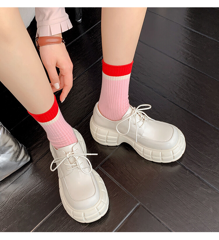 Giày lười nữ da bò phối dây buộc chéo đế xuồng platform phong cách Anh quốc — Màu Đen Hạt mở viền, Màu đen da bò mờ, Màu trắng chi tiết 59