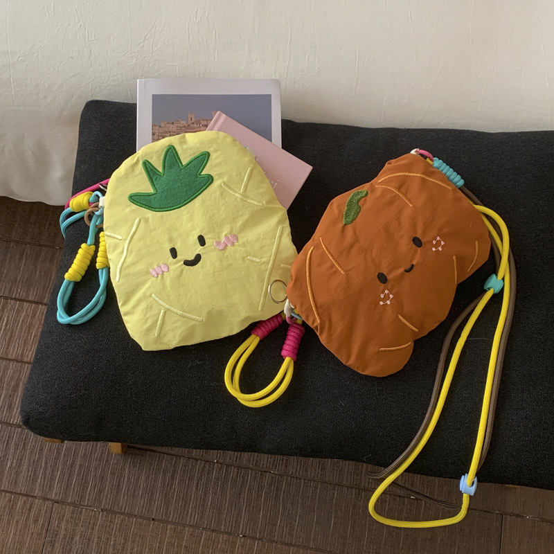 2026 nuevo estilo de dibujos animados coreano de la niña ins viento bolso de hombro para teléfonos móviles lindos mini dopamina bolso de mochila ligero