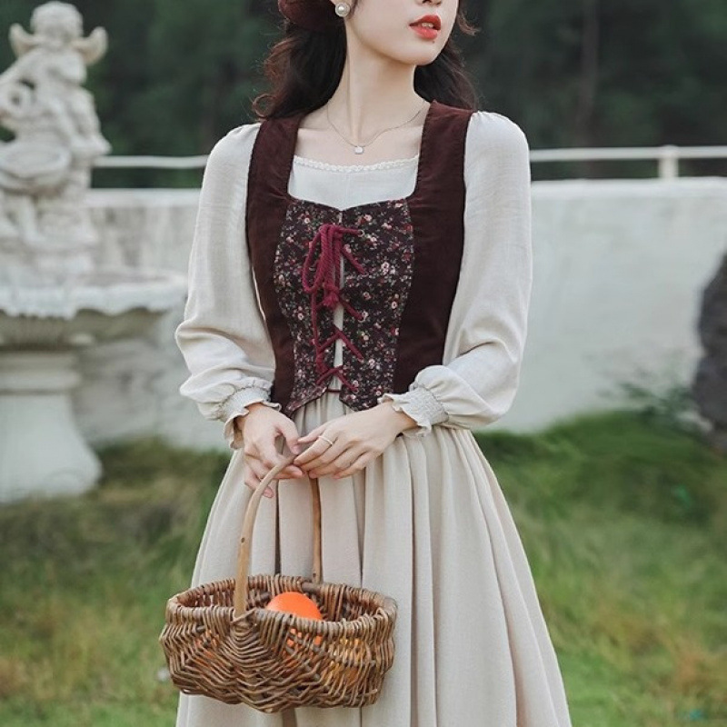 欧洲复古中世纪宫廷裙法式少女田园系碎花油画马甲连衣裙套装|undefined