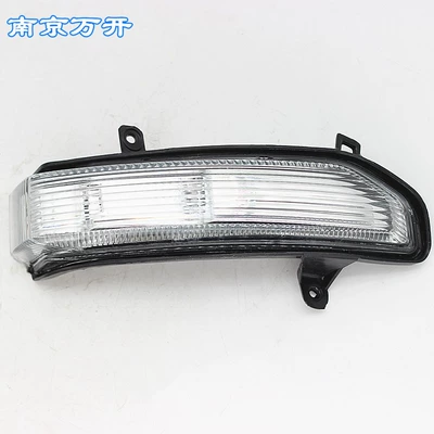 Mirror, Turn Signal Light, Side Light — Rearview mirror/rearview mirror - new-v80v90-turn-signal-right-deputy-factory
