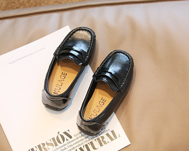 English style bean big children's new spring 2023 boys' small leather shoes, one footed loafers_voghion.com