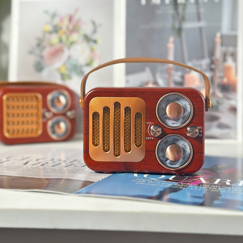 新しいレトロ Bluetooth スピーカーラジオ FM ポータブルスピーカー TF カードオーディオプライベートモデルサブウーファークリエイティブ小型オーディオ|undefined