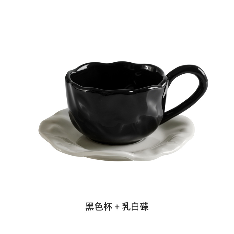 Taza de café de cerámica vintage hecha a mano taza de té mediados de la Antigüedad taza de té de la tarde avanzada y platillo traje taza pareja hombres y mujeres taza