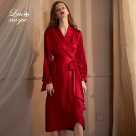 睡袍、浴袍;晨袍;情侣家居服