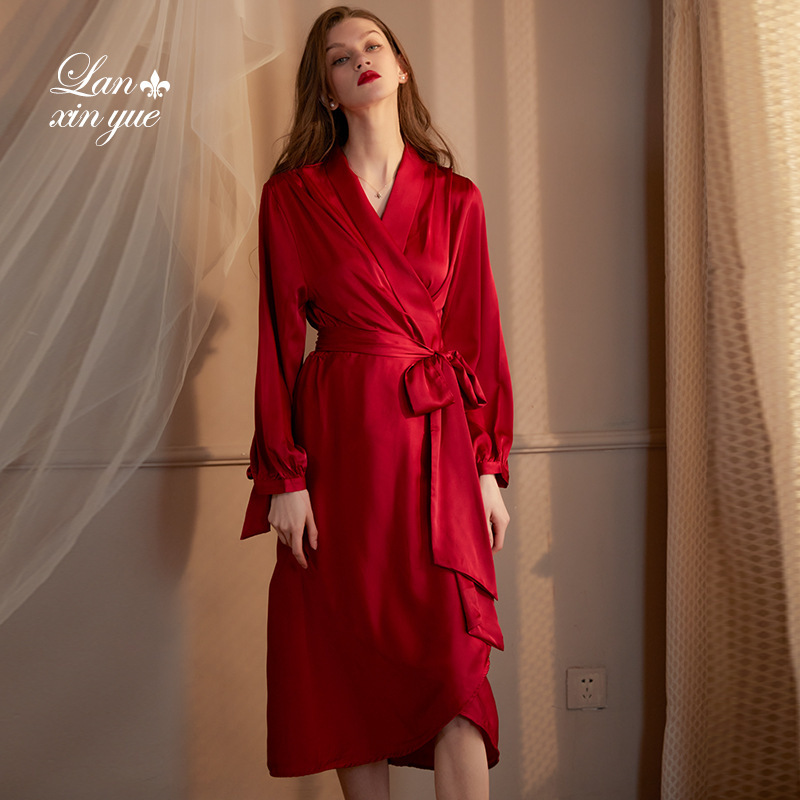 Wedding Morning gown female bride bridesmaid Ice Silk long nightgown spring and autumn wedding wedding red Pajamas Pajamas