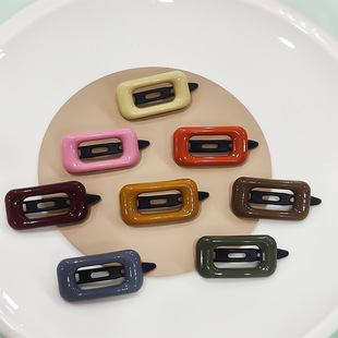 �ɐ�С��Ī�m��ɫ���K�l�AŮ���s�ٴ��߅�����A�ӾW�t���ܿ۰l��