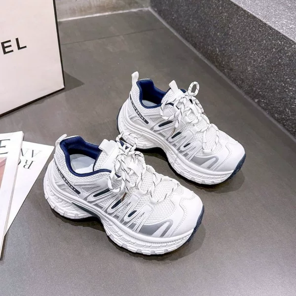 Super Popular Thick-Soled Dad Shoes for Women, Height-Increasing for Petite Individuals, 2026 New European Hot-Selling Model, Spring and Autumn Sports Casual Forrest Gump Shoes