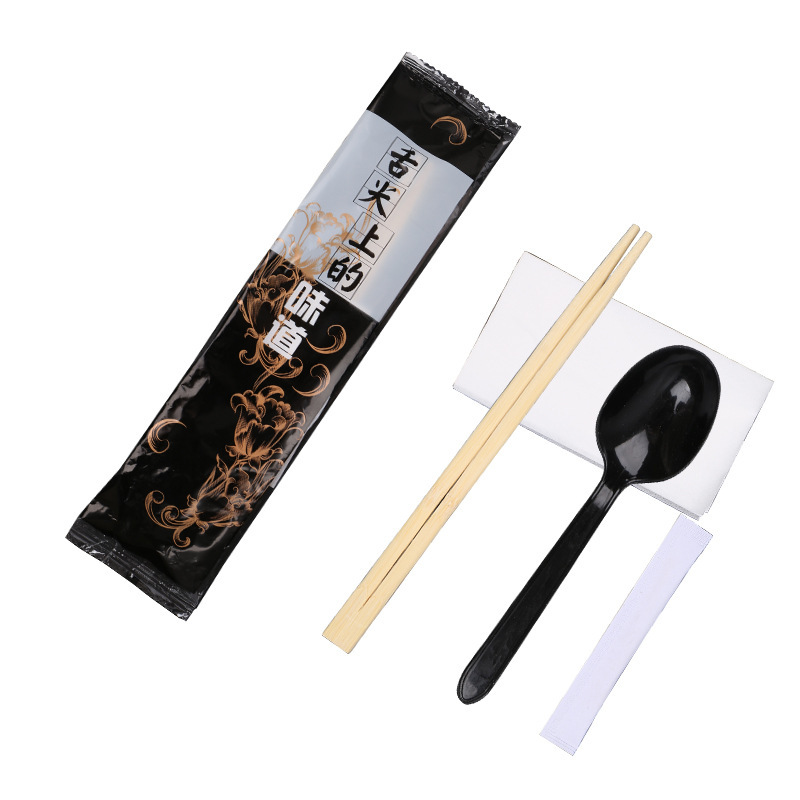 偉迅メーカーは割り箸を卸売りしています。四つのセットの食事は膜紙のクラフト紙を包んで、ロゴの食器を決められます。|undefined