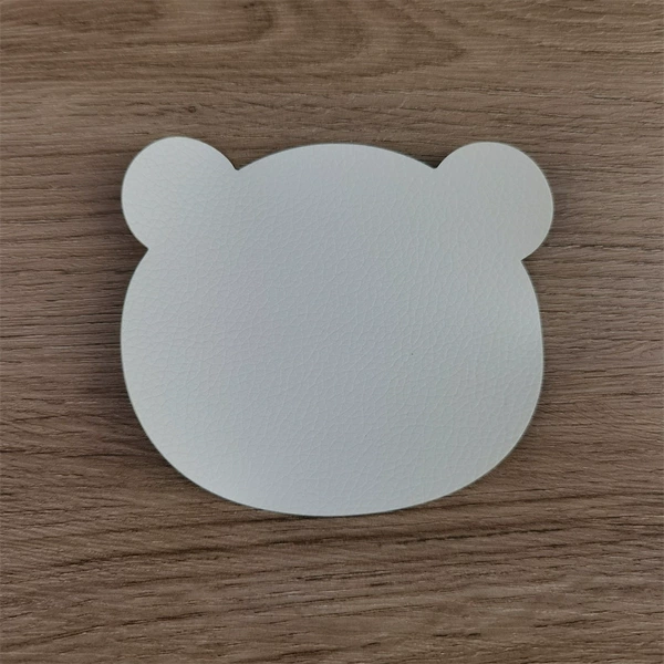 White, 9×10cm