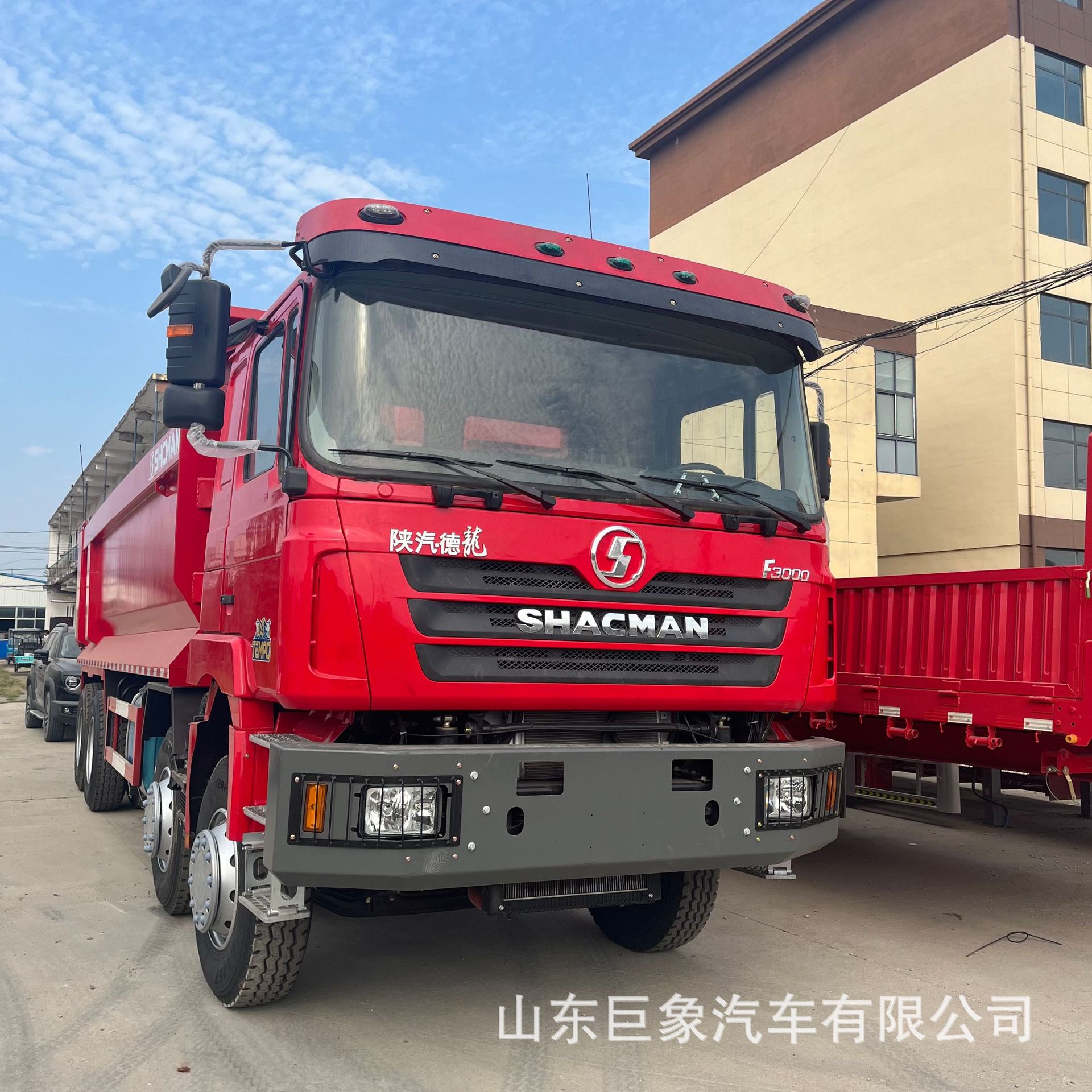 Cross-border export of Shaanxi Auto DeLong F3000 8*4 dump truck, front four-wheel drive, rear eight-wheel drive, for transporting sand, gravel, and soil, suitable for mining operations