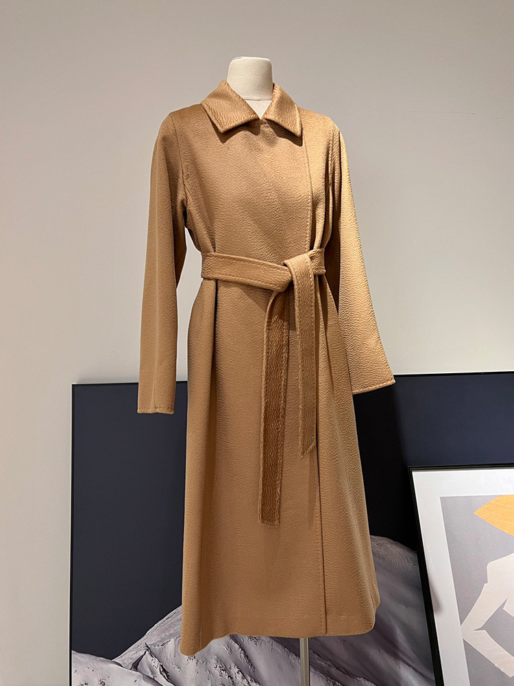 M-brand similar style to that worn by celebrity Sun Li, camel wool wavy pattern mid-length slim-fit autumn-winter coat, Manuela jacket