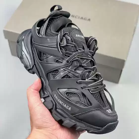 3.0 Gen Paris Plus Retro Track Shoes No-Light GT Unisex Sneakers Triple Chunky Sneakers Korean Style