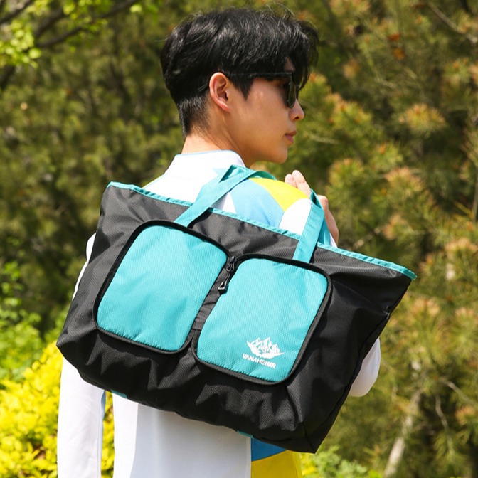 Trend foldable travel bag for men and women for leisure to go out