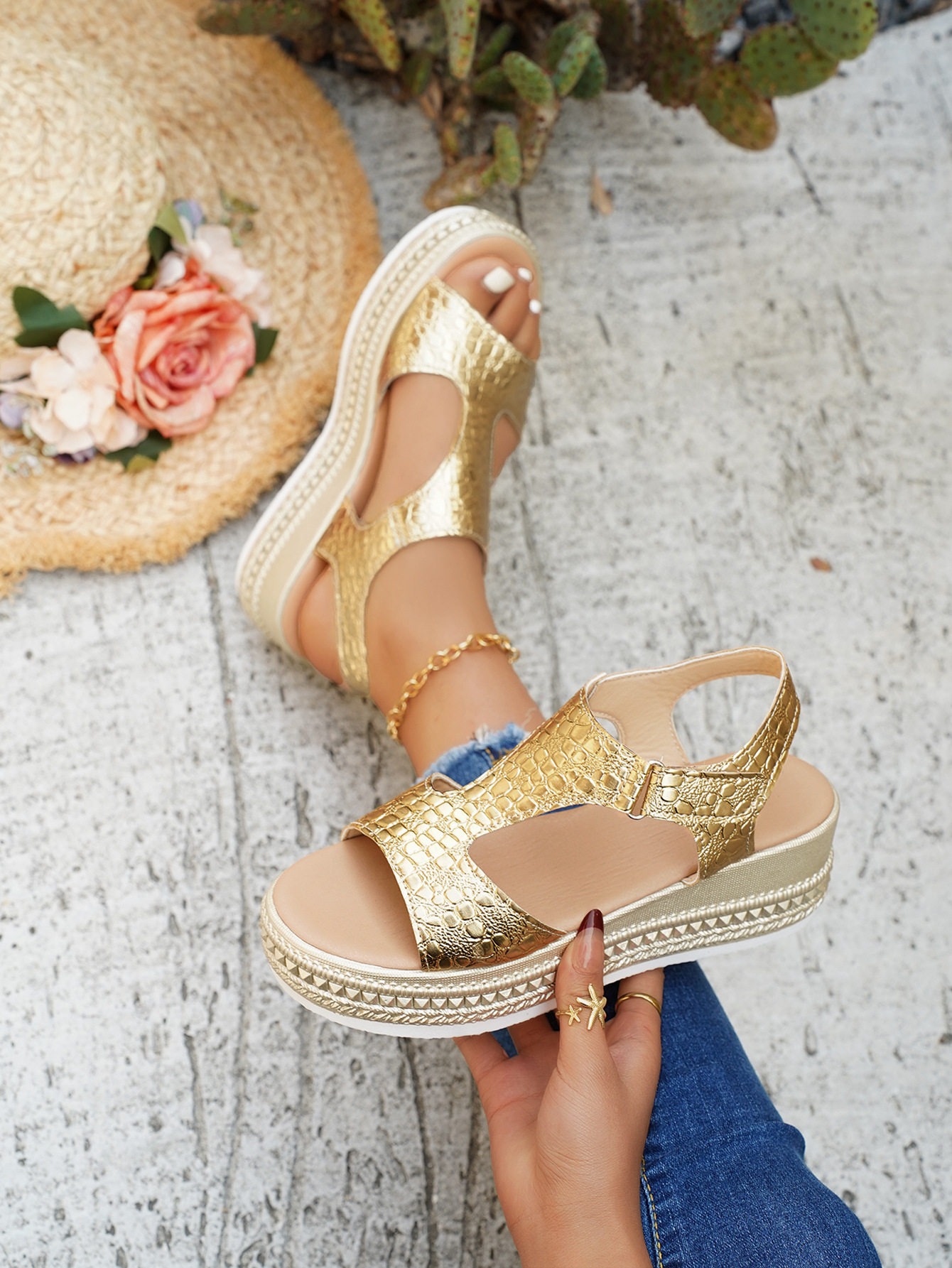 Women's Wedge Sandals Open Toe Roman Cross Strap Summer Shoes_voghion.com