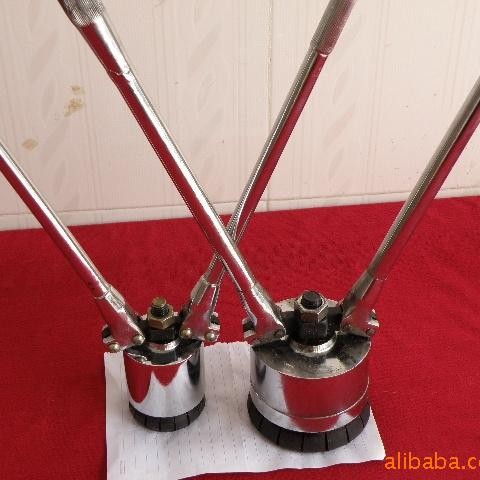 长期供应200升铁桶封口器（高强度钢，经久耐用）