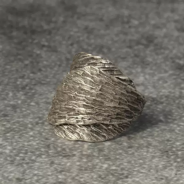 Silver-Plated Thai Chiang Mai Handmade Silver Ring for Men and Women, Vintage Leaf Design, Distressed Open Ring, Alloy Silver-Plated