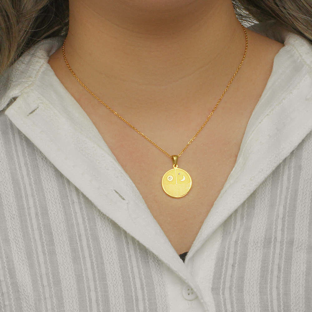 Fashion round Sun Moon Plated 18K Gold Stainless Steel Necklace