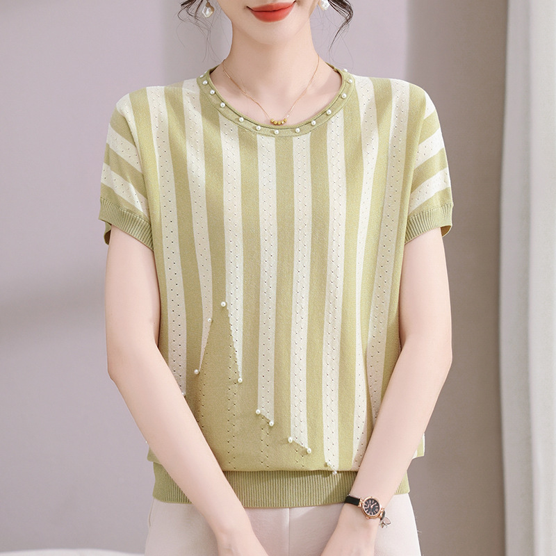 Wholesale mother summer short sleeve ice silk t-shirt mother's day to send mother-in-law striped top middle-aged and elderly women's foreign style small shirt