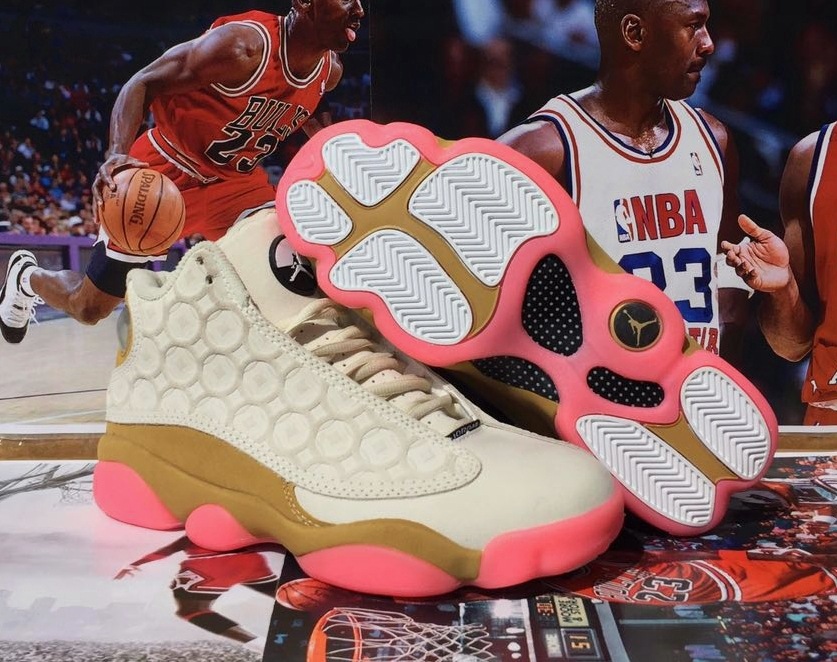 Fábrica de zapatos Putian transfronterizos de alta calidad AJ13 todas las estrellas de platino oro espejo negro pantera Joe13 zapatos de baloncesto para hombres y mujeres